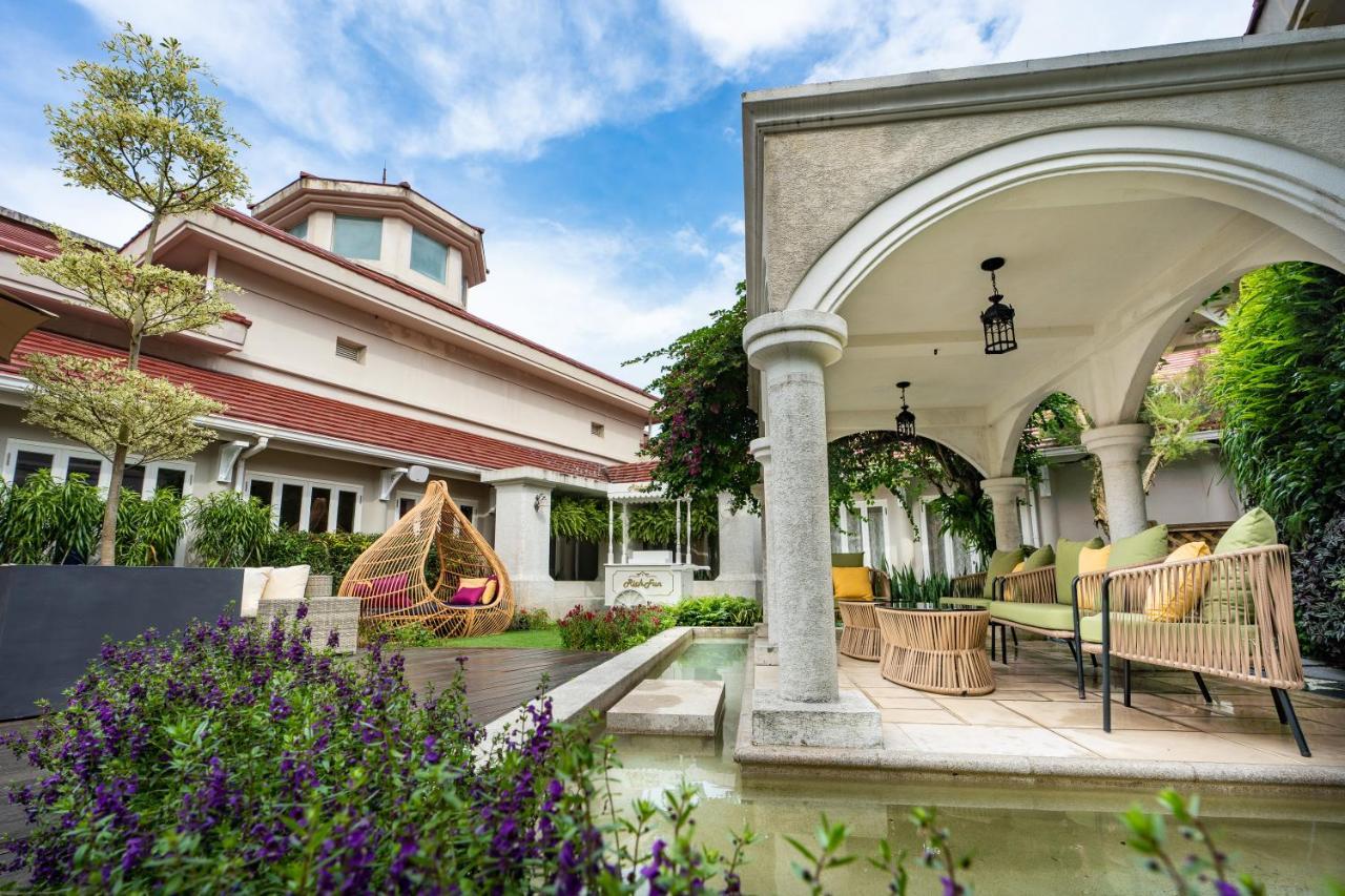 Hualien Farglory Hotel Yanliau Εξωτερικό φωτογραφία The residence of the Thai ambassador to the United States