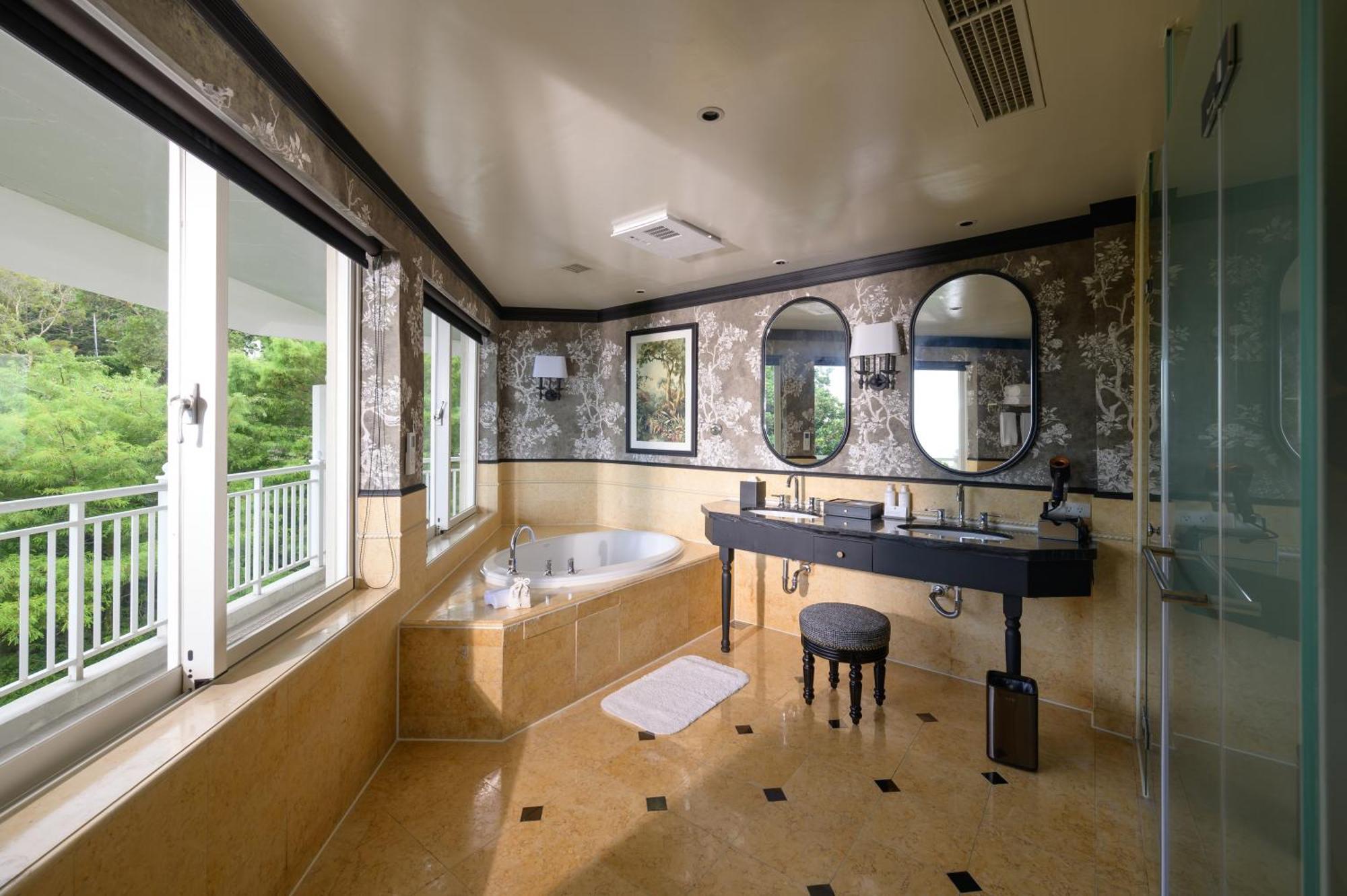 Hualien Farglory Hotel Yanliau Δωμάτιο φωτογραφία A bathroom in a hotel