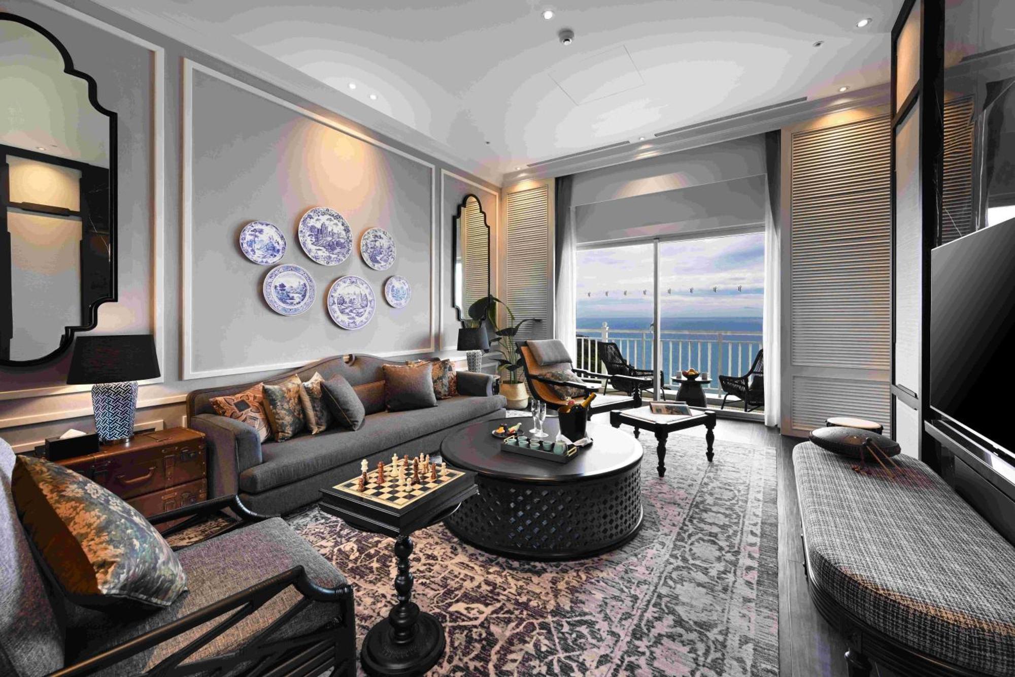 Hualien Farglory Hotel Yanliau Εξωτερικό φωτογραφία The living room of a suite at The Oberoi, Mumbai